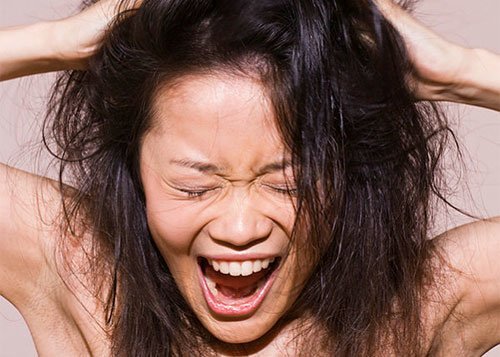 Bad Hair Habits - tun Sie diese Dinge nicht zu Ihrem Haar 