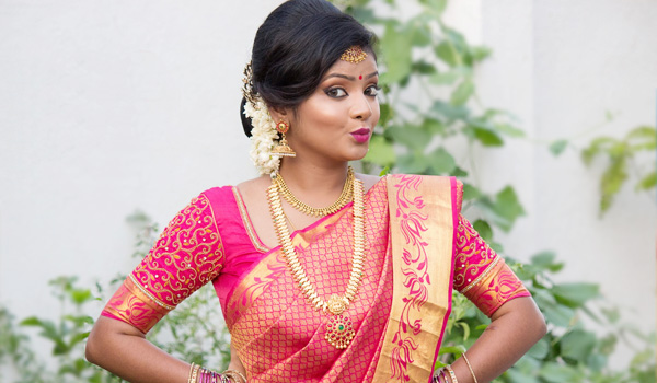 Luxe Aari Arbeit Designs und Outfits für Hochzeiten 