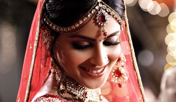 Tipps und Tricks für Karwa Chauth Spezial Make-up 